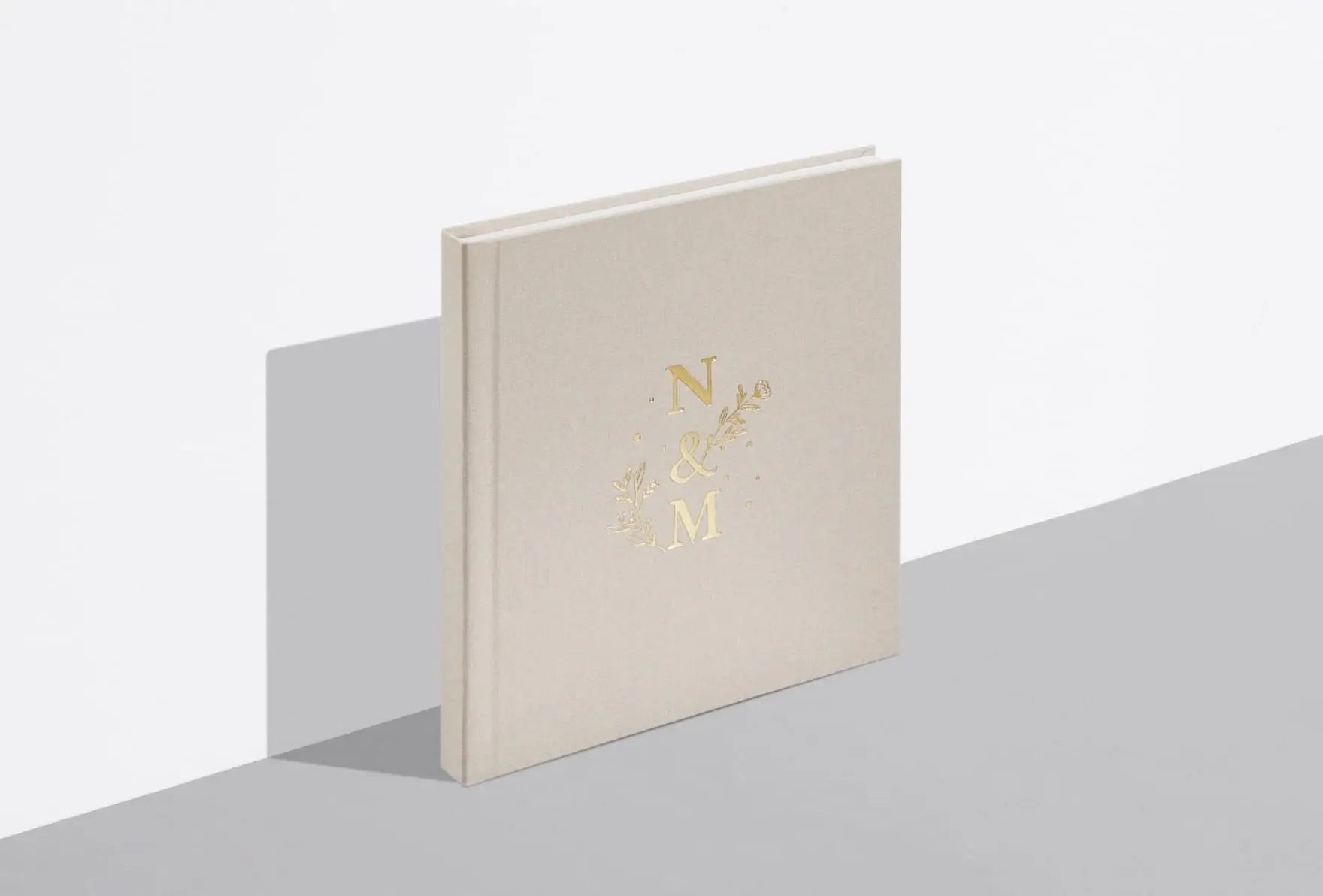 RoycePet® Custom Pet Memorial Photo Album - Premium Linen & Leather, NFC Enabled Video Keepsake