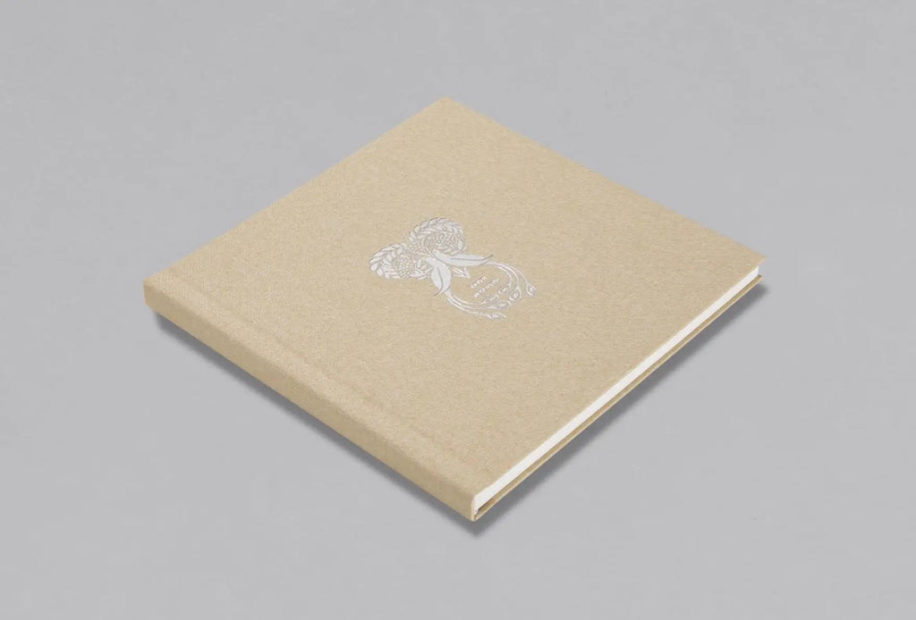 RoycePet® Custom Pet Memorial Photo Album - Premium Linen & Leather, NFC Enabled Video Keepsake